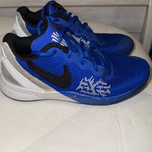 Nike Kyrie Flytrap Basketball Sneakers AQ3413-400 Athletic Shoes 2Y Blue